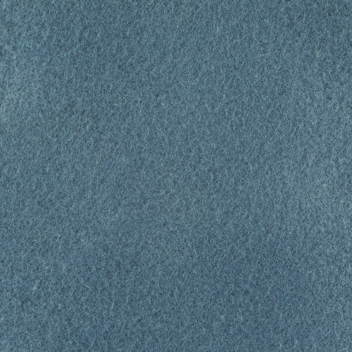 Couverture à manches avec poche