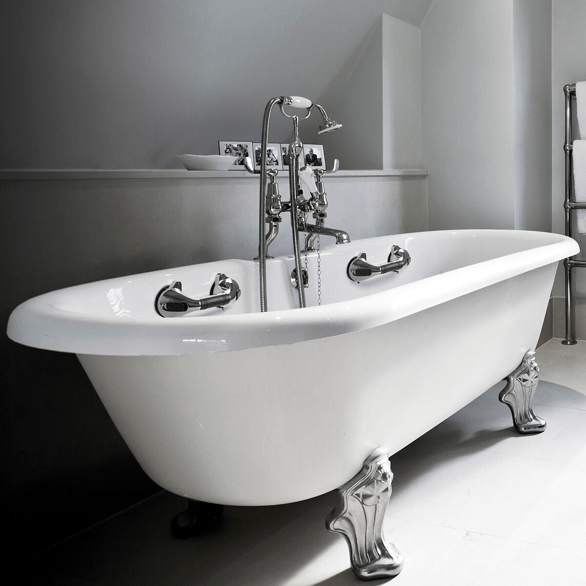 Poignée de sécurité pour salle de bain