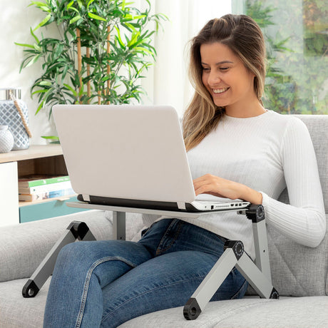 Tavolino regolabile per computer portatile